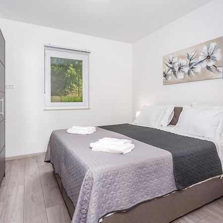 Kvarner Bay 4* - Apartments 1 & 3 Rijeka Eksteriør billede