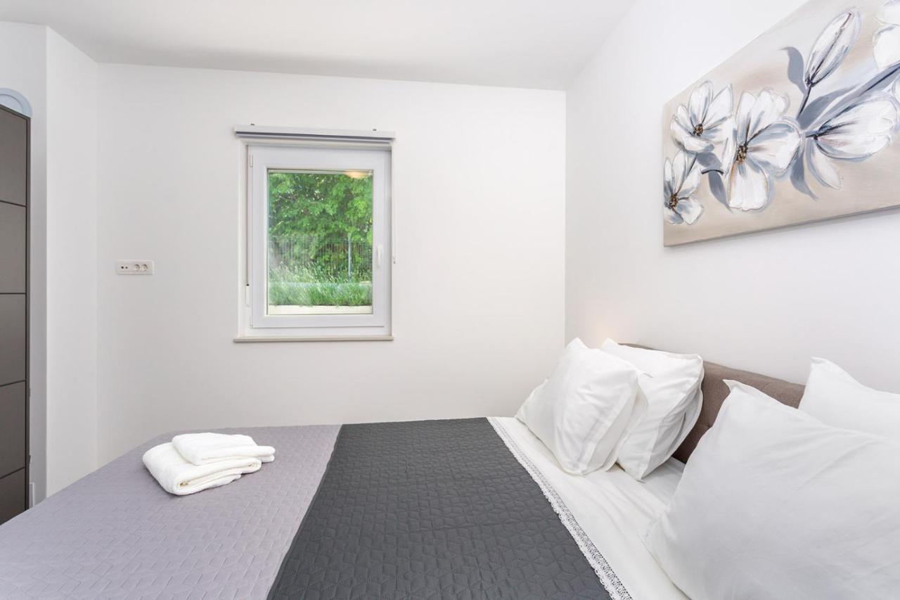 Kvarner Bay 4* - Apartments 1 & 3 Rijeka Eksteriør billede