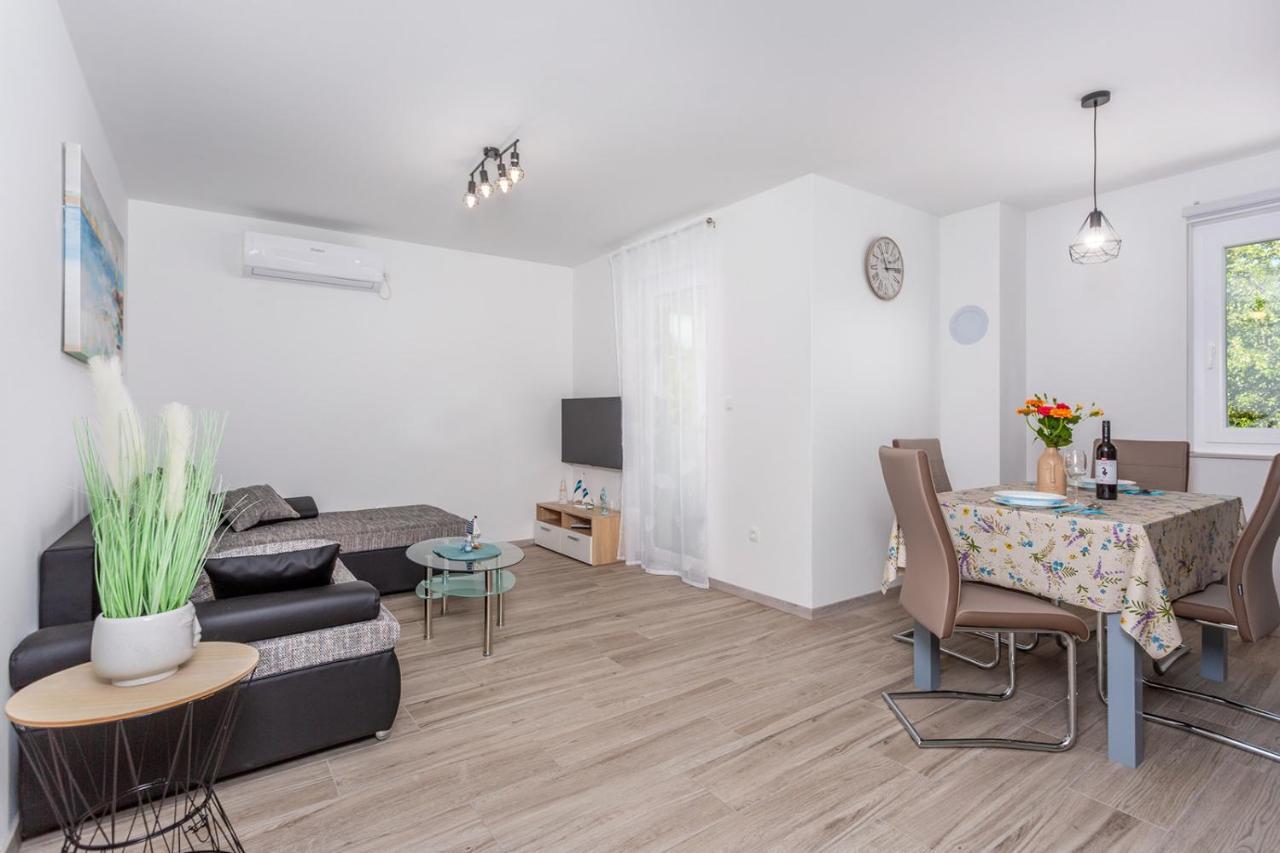 Kvarner Bay 4* - Apartments 1 & 3 Rijeka Eksteriør billede