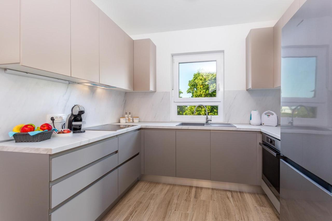 Kvarner Bay 4* - Apartments 1 & 3 Rijeka Eksteriør billede