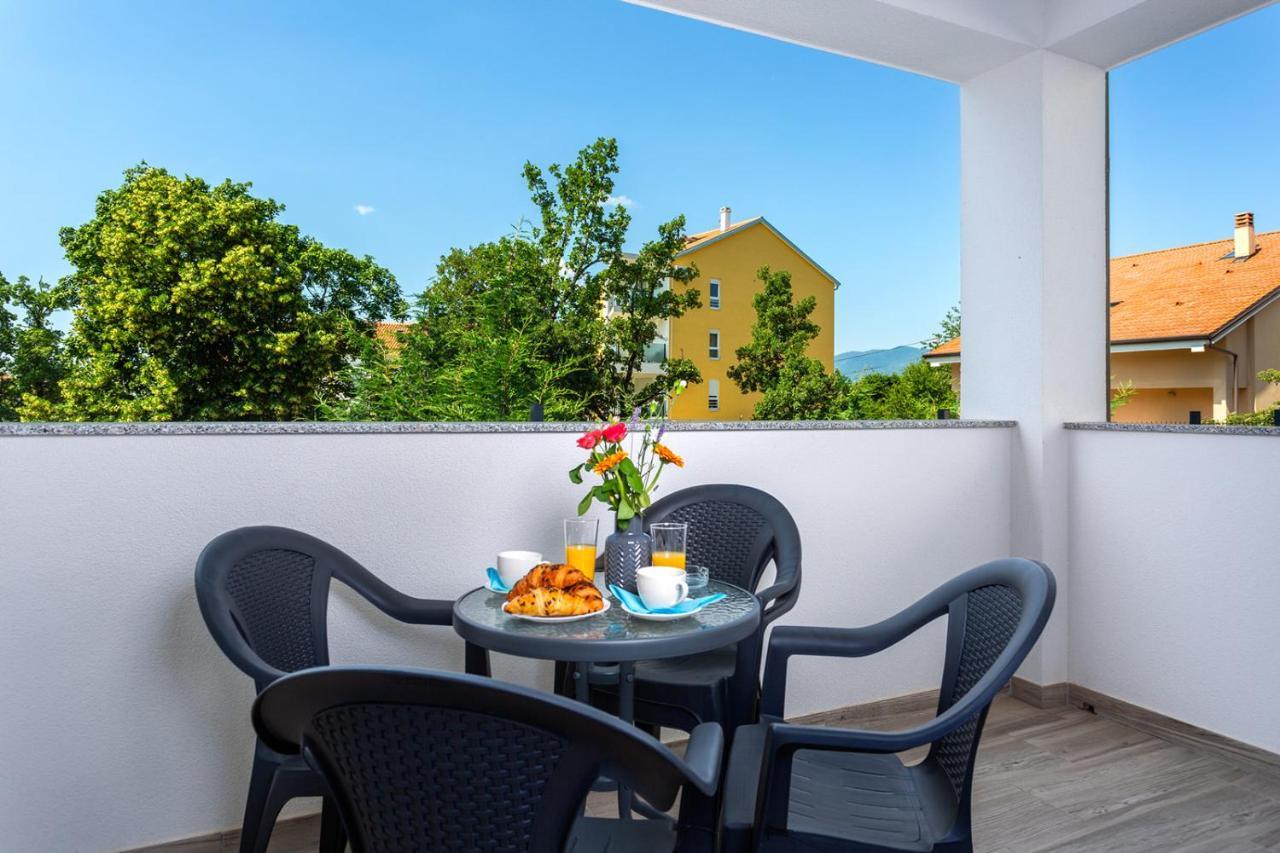 Kvarner Bay 4* - Apartments 1 & 3 Rijeka Eksteriør billede