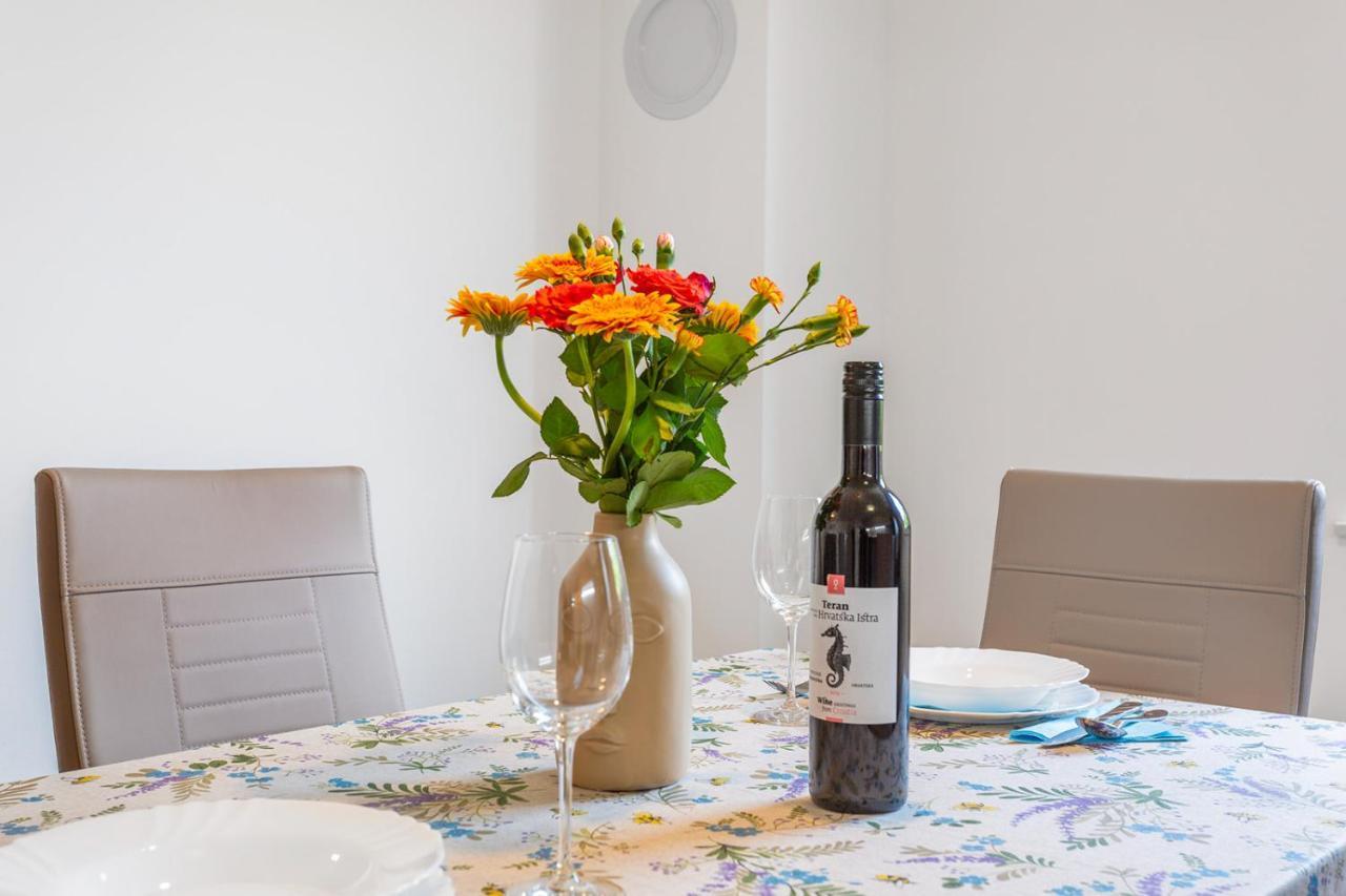 Kvarner Bay 4* - Apartments 1 & 3 Rijeka Eksteriør billede
